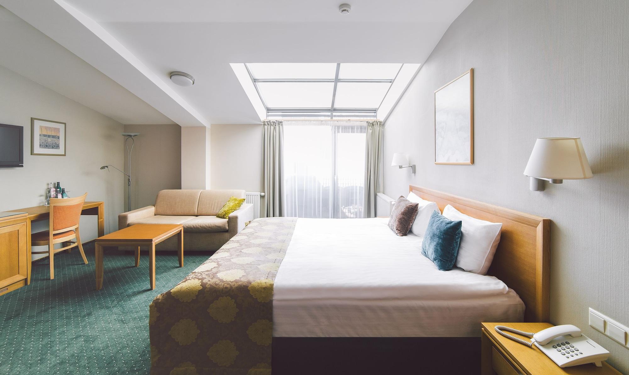 Euterpe Hotel Κλαϊπέντα Εξωτερικό φωτογραφία