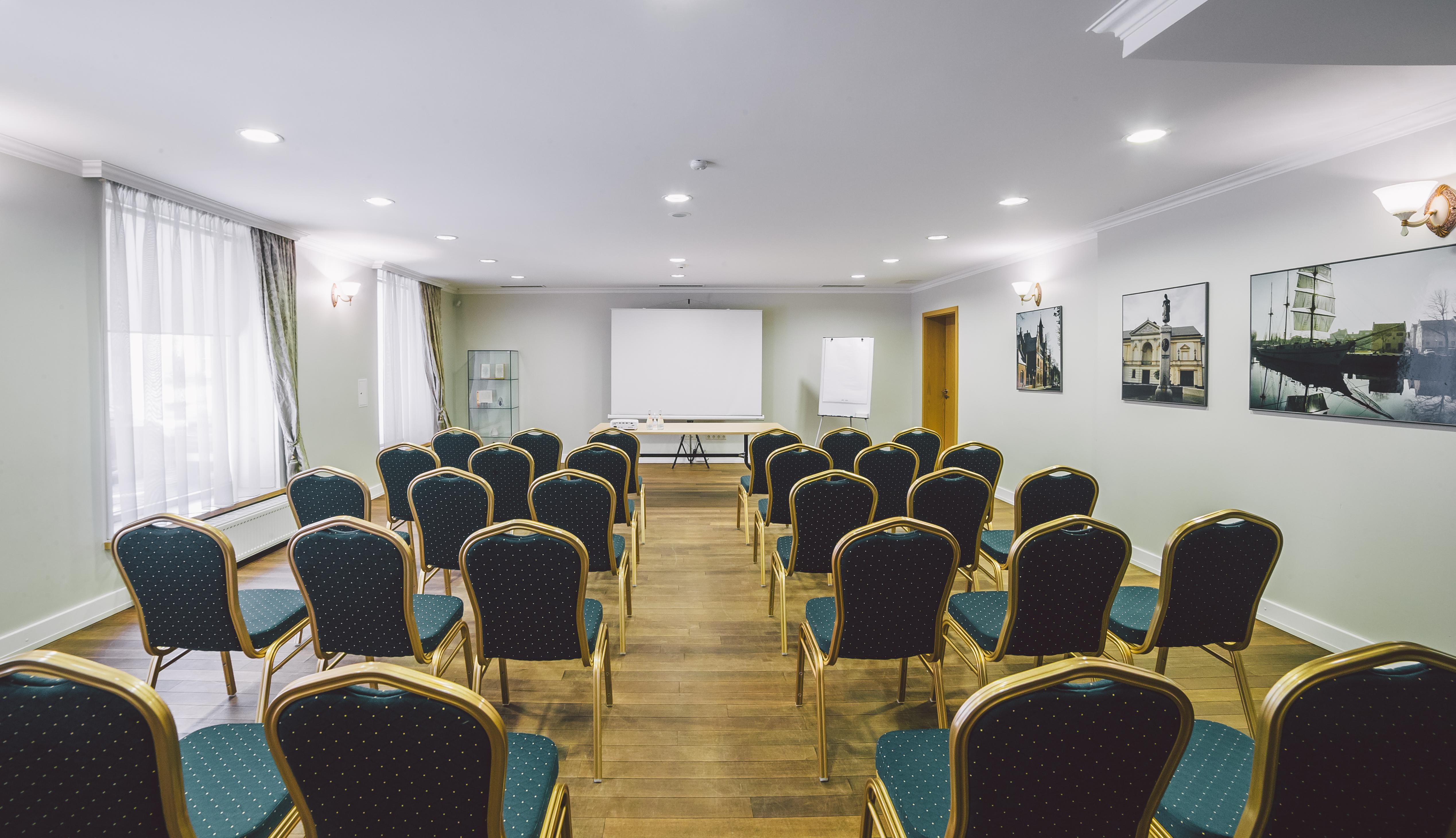 Euterpe Hotel Κλαϊπέντα Εξωτερικό φωτογραφία