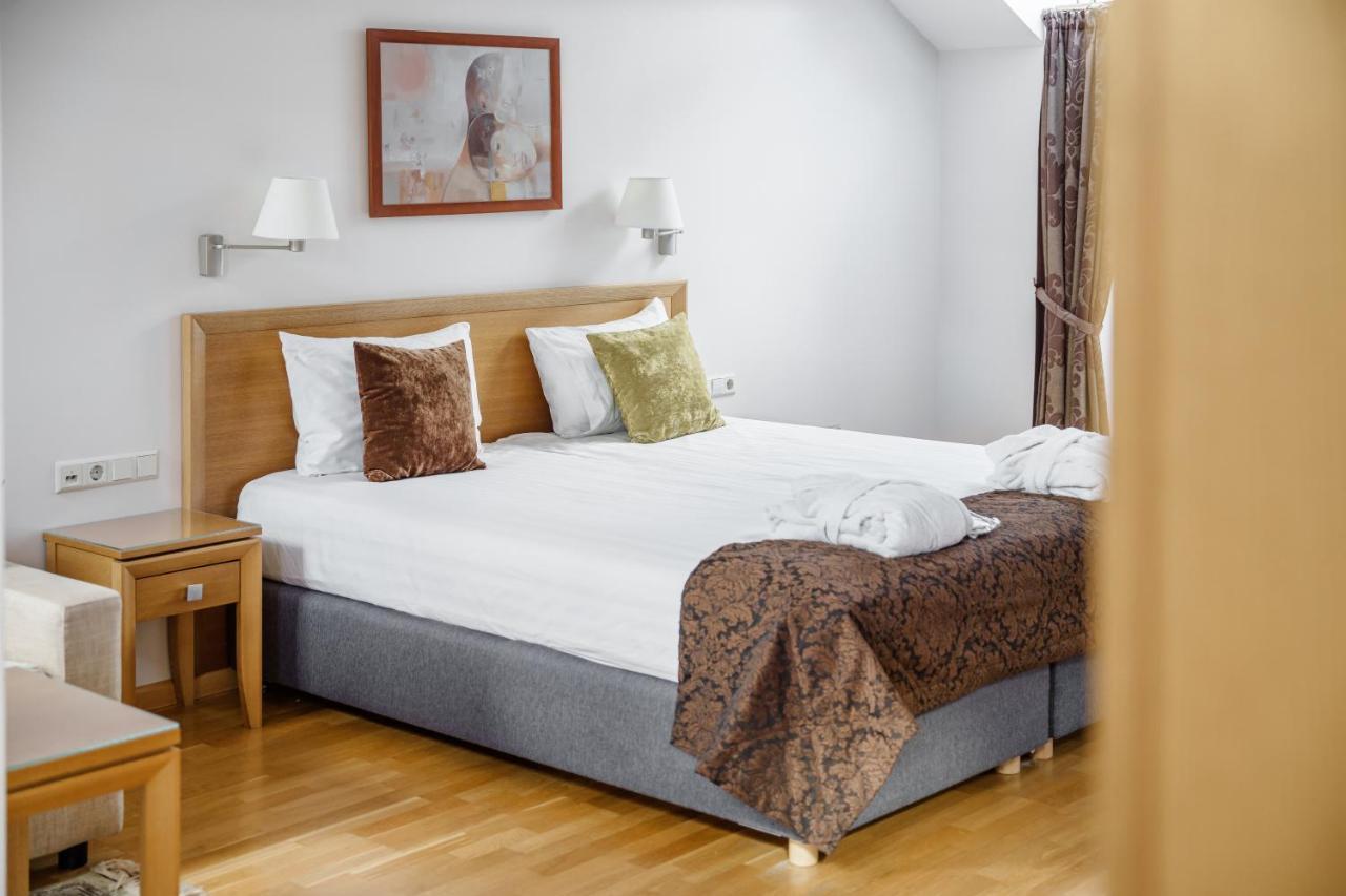 Euterpe Hotel Κλαϊπέντα Εξωτερικό φωτογραφία