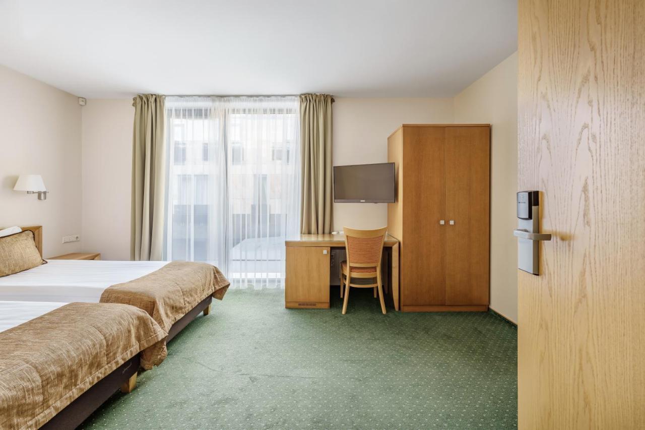 Euterpe Hotel Κλαϊπέντα Εξωτερικό φωτογραφία